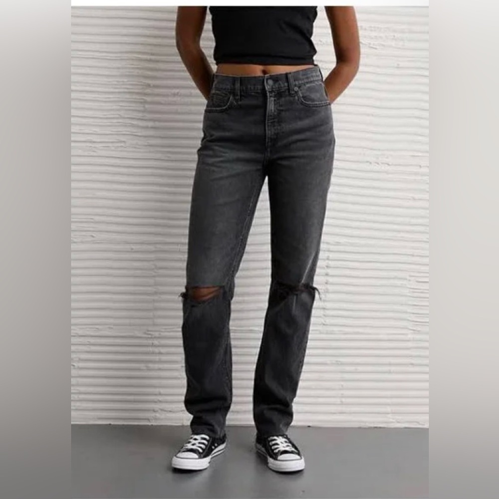 AE STRaiGID Black Charcoal High Rise Distressed Straight Ankle Jean sz 8
